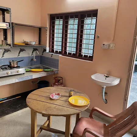 Varkala Entire Ac Home Kitchen Balcony Exterior photo