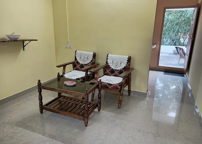 Varkala Entire Ac Home Kitchen Balcony